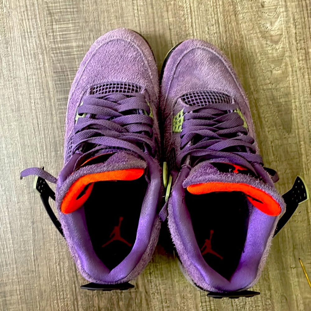 Canyon purple Jordan 4’s